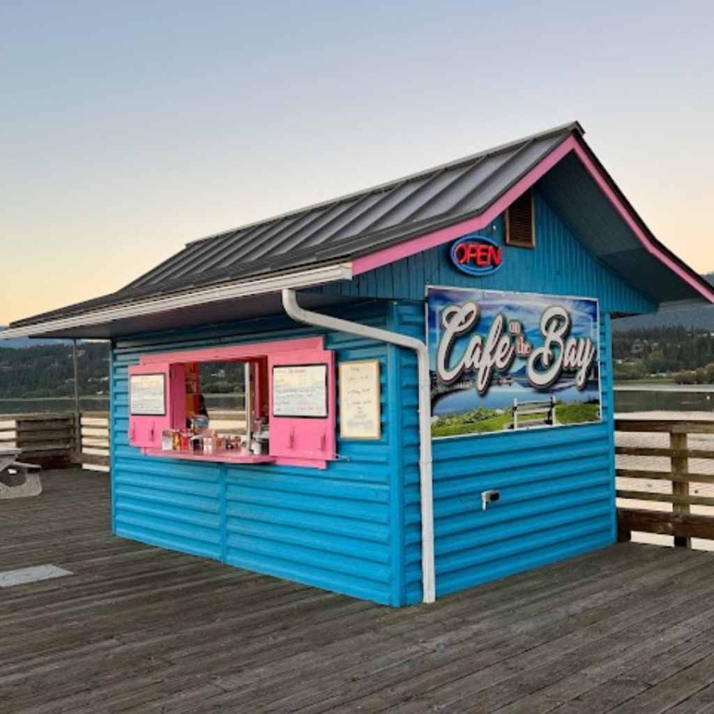 Café on the Bay