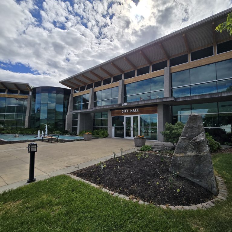 City of Salmon Arm Visitor Centre