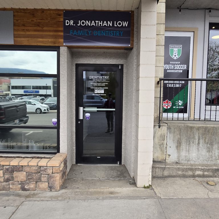 Jonathan Low Dentistry